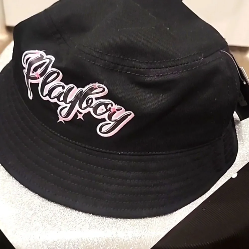 Playboy Airbrush‎ Bucket Hat